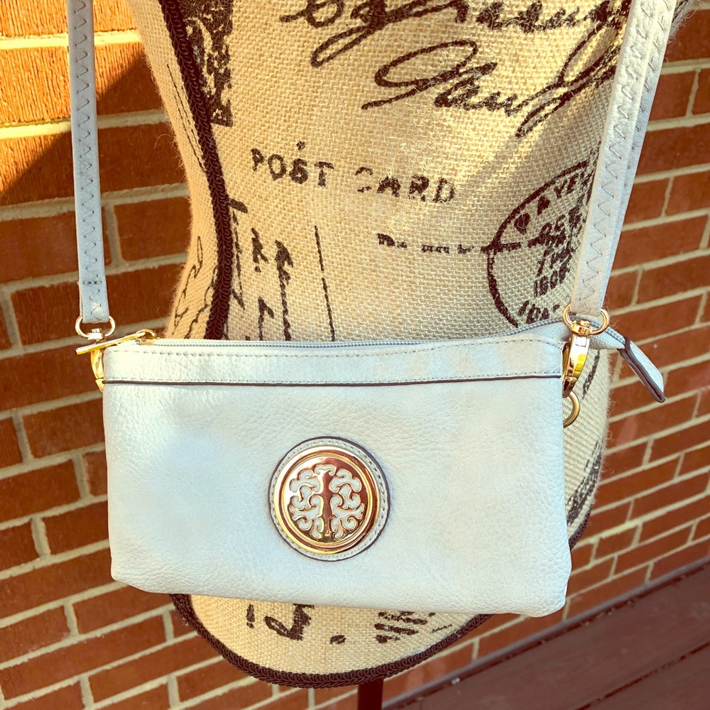 ⚜️ Buttery Soft Faux Leather Crossbody Bag 👜👜👜